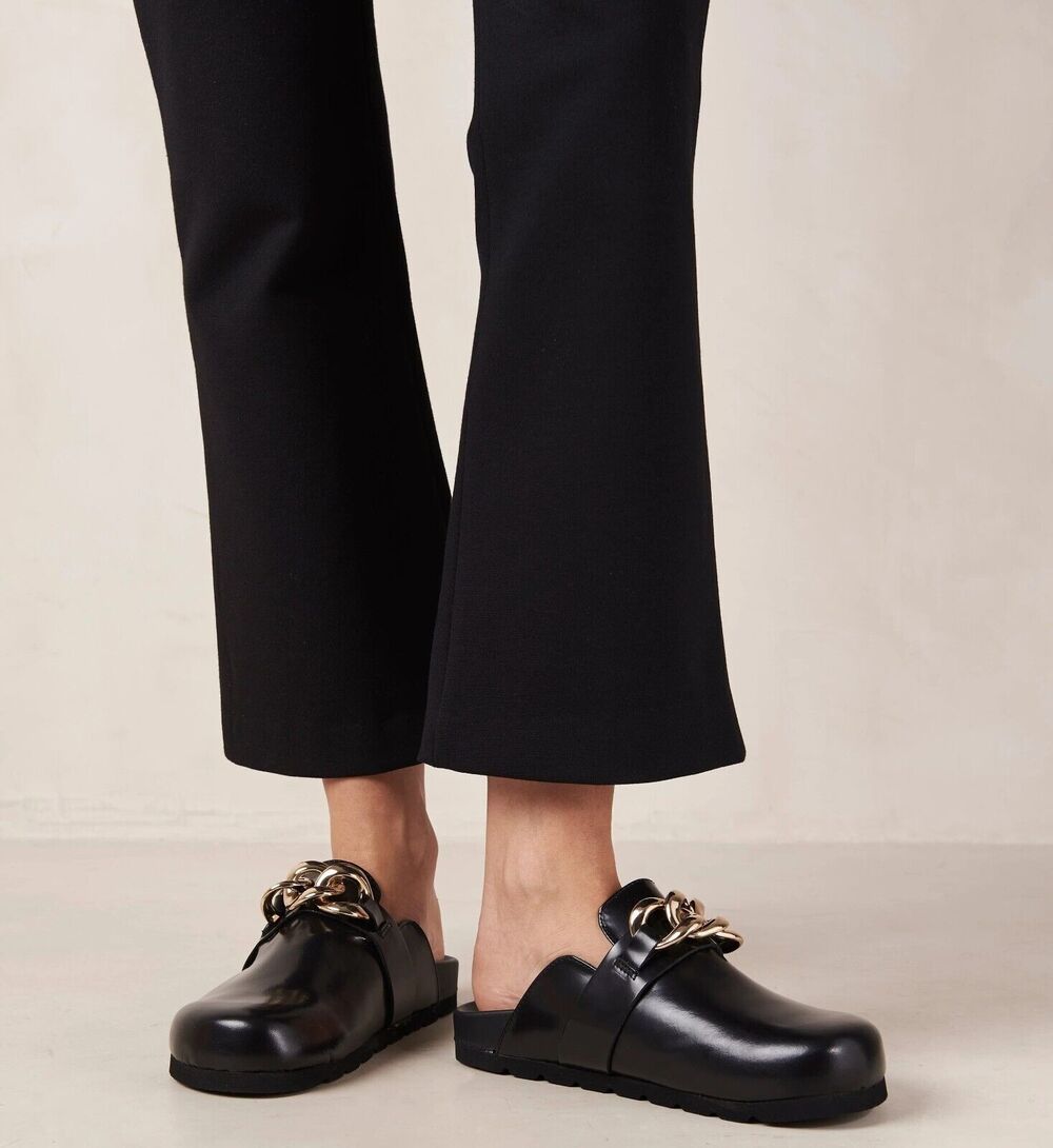 NEW Alohas Fireplace Chain Link Black Leather Clogs Mules Slide Sandals 35 US 5